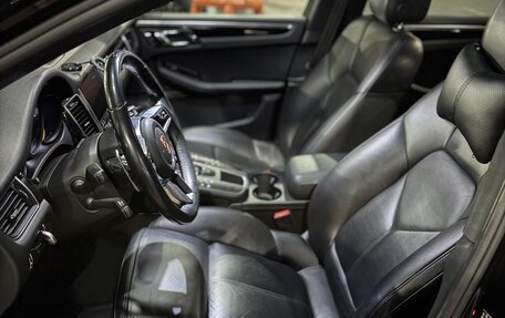 Porsche Macan I рестайлинг, 2018 год, 3 900 000 рублей, 13 фотография