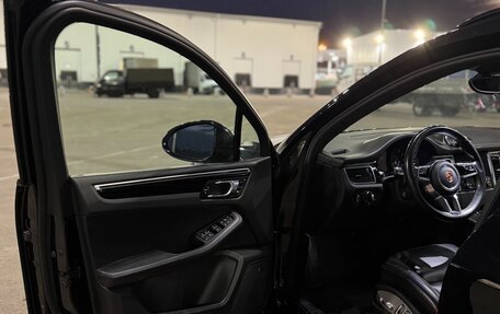 Porsche Macan I рестайлинг, 2018 год, 3 900 000 рублей, 14 фотография