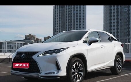 Lexus RX IV рестайлинг, 2020 год, 5 500 000 рублей, 4 фотография