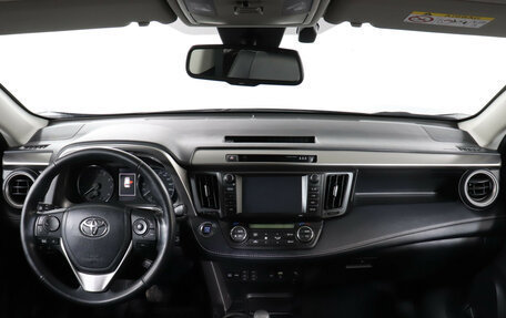 Toyota RAV4, 2018 год, 3 149 000 рублей, 12 фотография