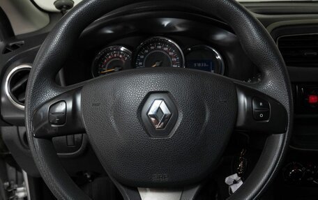 Renault Sandero II рестайлинг, 2015 год, 988 000 рублей, 9 фотография