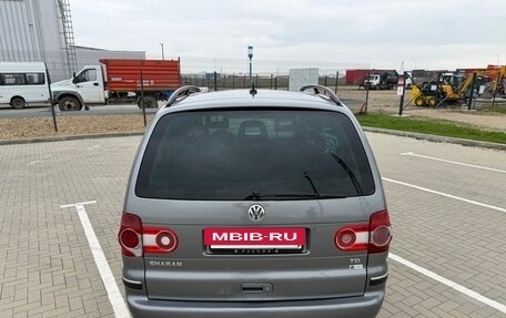Volkswagen Sharan I рестайлинг, 2004 год, 670 000 рублей, 4 фотография