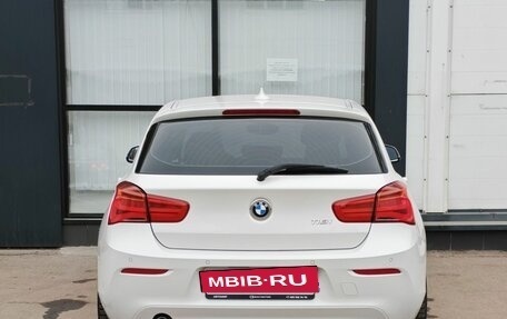 BMW 1 серия, 2018 год, 2 221 000 рублей, 6 фотография