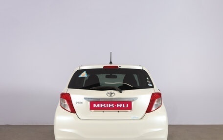 Toyota Vitz, 2011 год, 769 000 рублей, 6 фотография