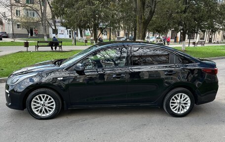 KIA Rio IV, 2020 год, 1 355 000 рублей, 4 фотография