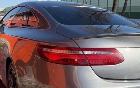 Mercedes-Benz E-Класс, 2019 год, 4 400 000 рублей, 3 фотография