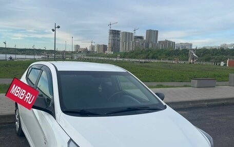 Hyundai Solaris II рестайлинг, 2015 год, 1 060 000 рублей, 6 фотография