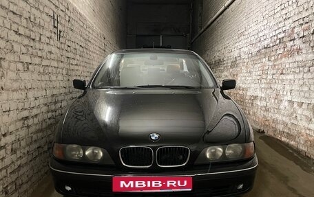BMW 5 серия, 1999 год, 1 280 000 рублей, 3 фотография