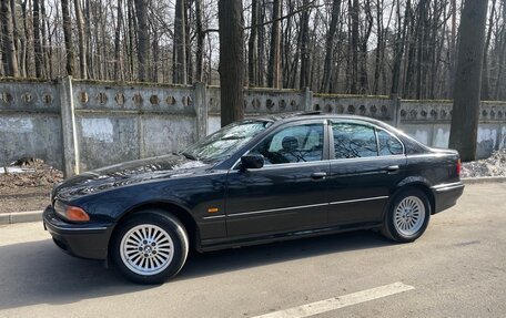BMW 5 серия, 1999 год, 1 280 000 рублей, 13 фотография