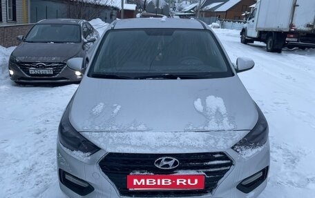 Hyundai Solaris II рестайлинг, 2019 год, 1 550 000 рублей, 2 фотография