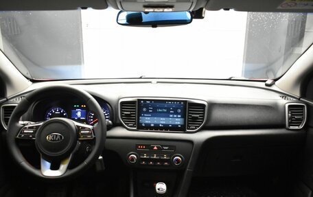 KIA Sportage IV рестайлинг, 2019 год, 1 899 000 рублей, 9 фотография