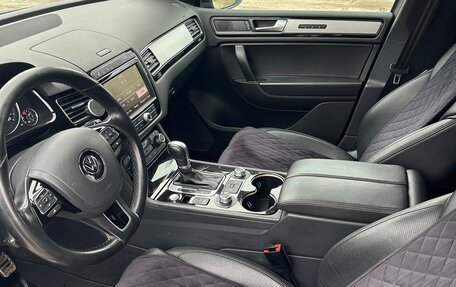 Volkswagen Touareg III, 2017 год, 3 500 000 рублей, 6 фотография