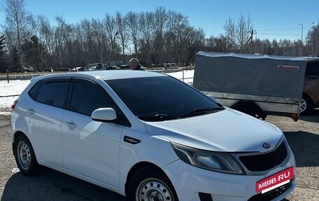 KIA Rio III рестайлинг, 2014 год, 600 000 рублей, 8 фотография