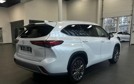 Toyota Highlander, 2026 год, 6 100 000 рублей, 5 фотография