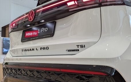 Volkswagen Tiguan, 2025 год, 5 490 000 рублей, 12 фотография