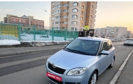 Skoda Fabia II, 2009 год, 650 000 рублей, 2 фотография