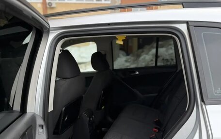 Volkswagen Tiguan I, 2010 год, 1 200 000 рублей, 4 фотография