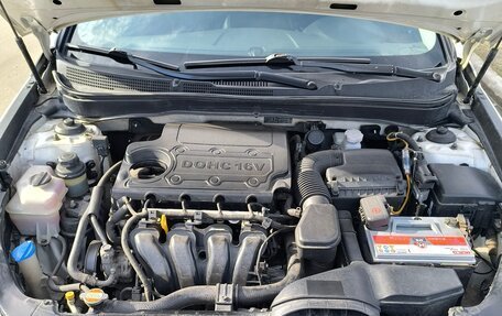 Hyundai Sonata VI, 2011 год, 1 130 000 рублей, 10 фотография