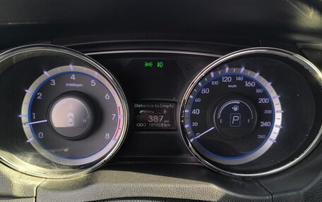 Hyundai Sonata VI, 2011 год, 1 130 000 рублей, 18 фотография