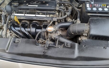 Hyundai Solaris II рестайлинг, 2012 год, 750 000 рублей, 3 фотография