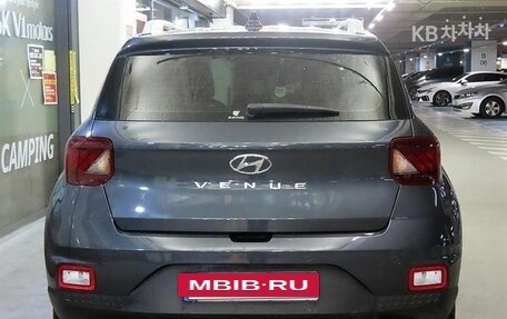 Hyundai Venue I, 2022 год, 1 830 000 рублей, 5 фотография