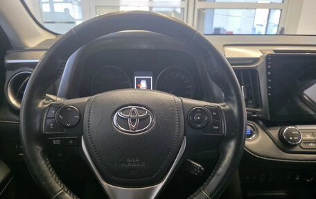 Toyota RAV4, 2018 год, 2 661 008 рублей, 8 фотография