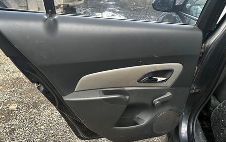 Chevrolet Cruze II, 2010 год, 390 000 рублей, 7 фотография