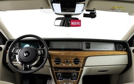 Rolls-Royce Phantom VIII, 2022 год, 39 100 000 рублей, 14 фотография