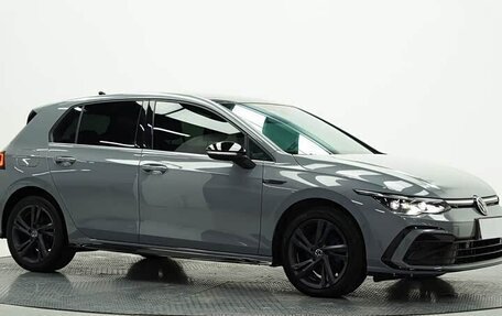 Volkswagen Golf VIII, 2022 год, 1 950 000 рублей, 4 фотография