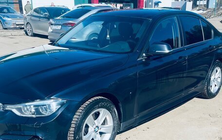 BMW 3 серия, 2017 год, 1 400 000 рублей, 3 фотография