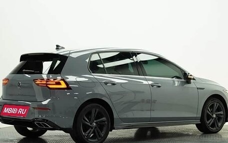 Volkswagen Golf VIII, 2022 год, 1 950 000 рублей, 7 фотография