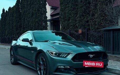 Ford Mustang VI рестайлинг, 2015 год, 3 900 000 рублей, 6 фотография