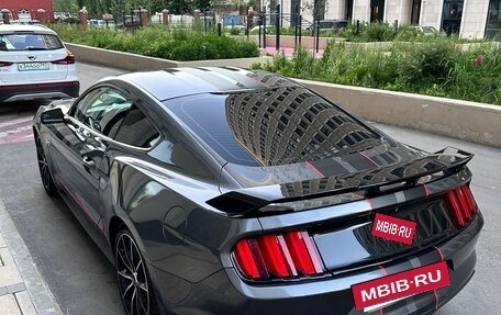 Ford Mustang VI рестайлинг, 2015 год, 3 900 000 рублей, 2 фотография