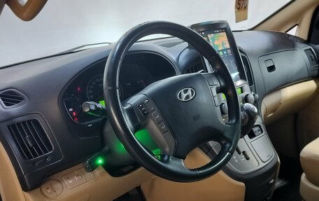 Hyundai Grand Starex Grand Starex I рестайлинг 2, 2011 год, 1 250 000 рублей, 8 фотография