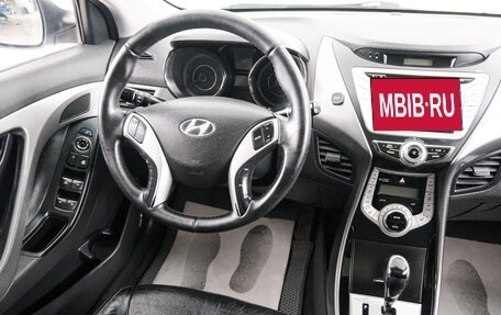 Hyundai Avante, 2011 год, 949 000 рублей, 10 фотография