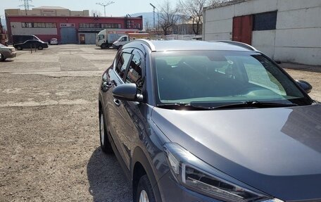 Hyundai Tucson III, 2019 год, 2 348 000 рублей, 2 фотография