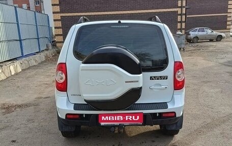 Chevrolet Niva I рестайлинг, 2017 год, 900 000 рублей, 4 фотография