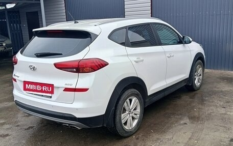Hyundai Tucson III, 2018 год, 2 350 000 рублей, 4 фотография