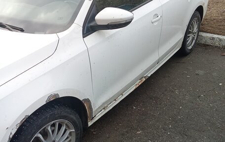 Volkswagen Jetta VI, 2015 год, 650 000 рублей, 2 фотография