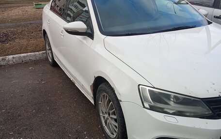 Volkswagen Jetta VI, 2015 год, 650 000 рублей, 3 фотография