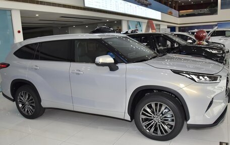 Toyota Highlander, 2026 год, 6 022 000 рублей, 7 фотография