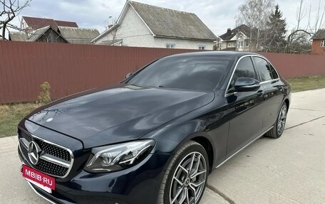 Mercedes-Benz E-Класс, 2016 год, 3 150 000 рублей, 2 фотография