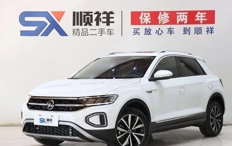 Volkswagen T-Roc I, 2022 год, 1 480 000 рублей, 1 фотография