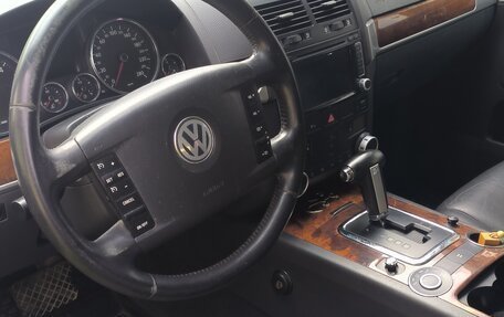 Volkswagen Touareg III, 2007 год, 950 000 рублей, 11 фотография