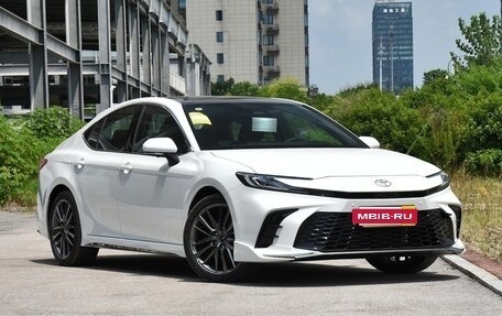 Toyota Camry, 2026 год, 4 355 000 рублей, 8 фотография