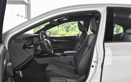 Toyota Camry, 2026 год, 4 355 000 рублей, 28 фотография