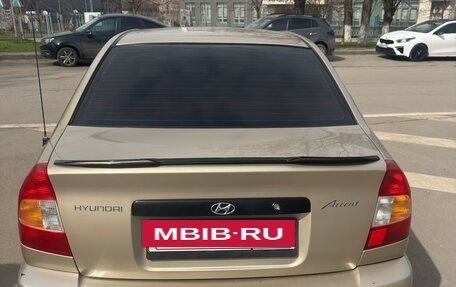 Hyundai Accent II, 2004 год, 450 000 рублей, 3 фотография