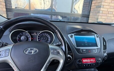 Hyundai ix35 I рестайлинг, 2015 год, 1 300 000 рублей, 18 фотография