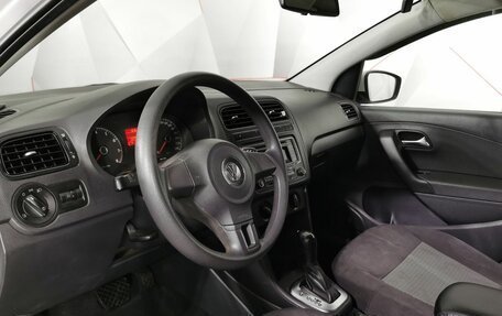 Volkswagen Polo VI (EU Market), 2013 год, 645 000 рублей, 19 фотография