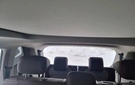 Volkswagen Tiguan II, 2021 год, 2 320 000 рублей, 13 фотография